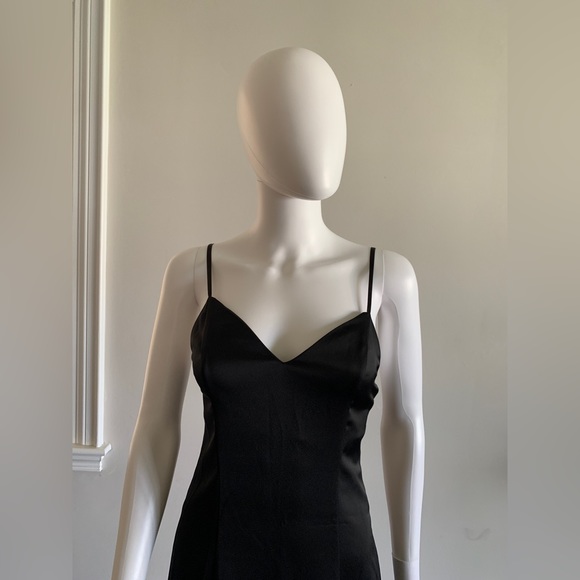 NWOT Marciano Diane Maxi Dress in Black - Picture 2 of 9